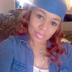 Meet your Posher, Tonya